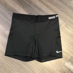 Women’s Nike Pro Black Shorts Size XL Dri-Fit